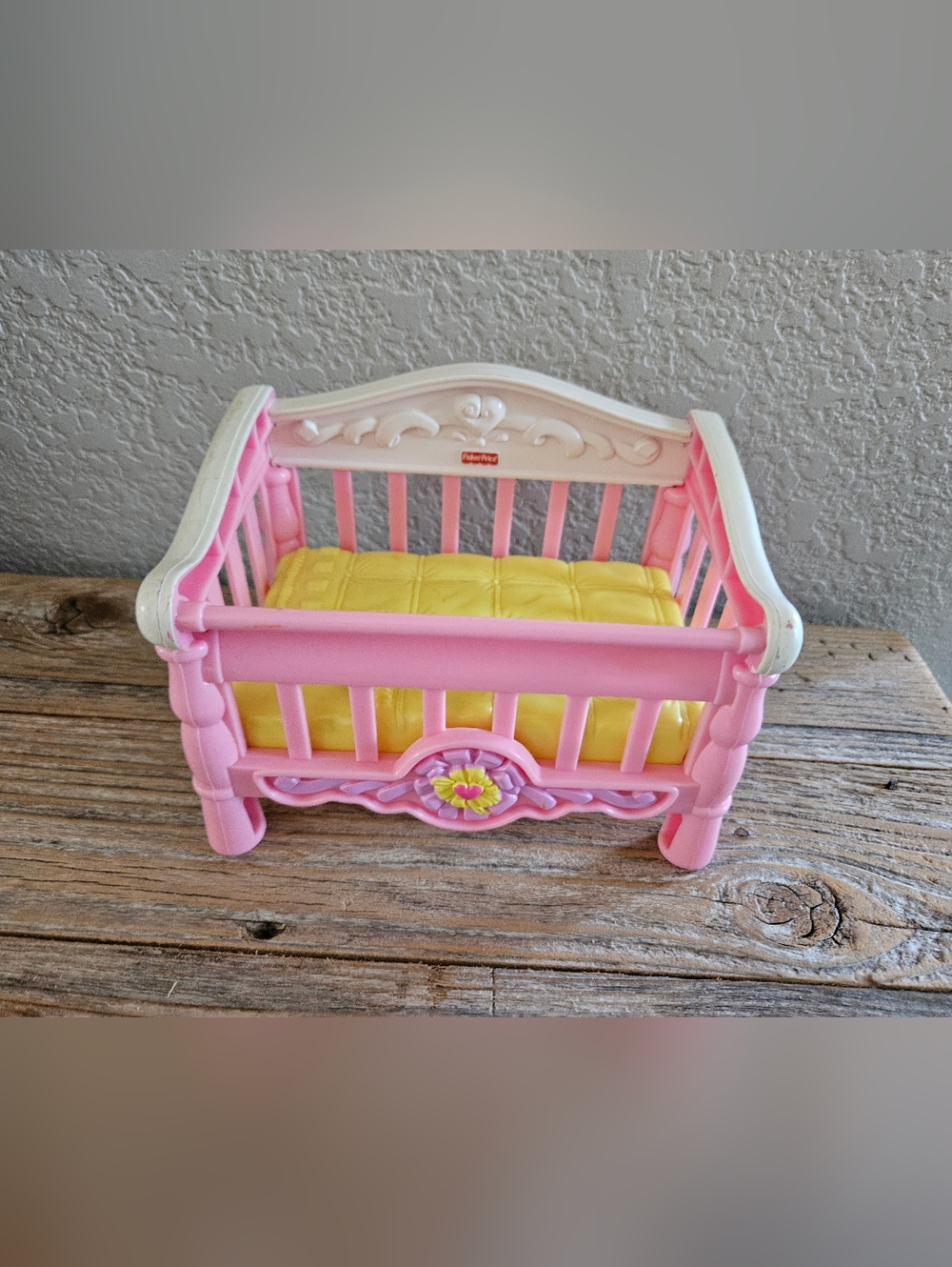 Fisher Price Loving Family Crib